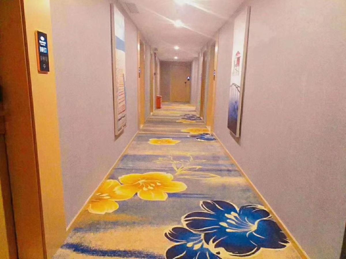 Vienna Hotel Zhongshan Xiaolan Екстер'єр фото