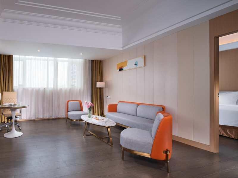 Vienna Hotel Zhongshan Xiaolan Екстер'єр фото